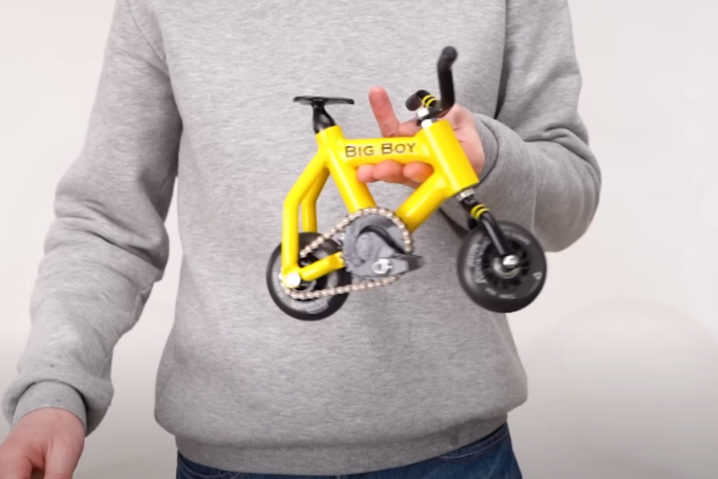 menor bicicleta funcional