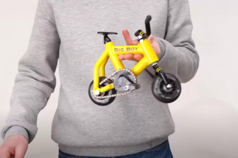 menor bicicleta funcional